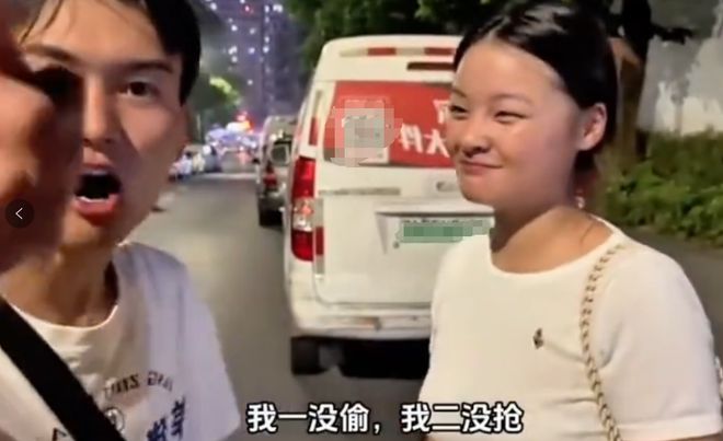 月入几十万遭网友攻击后坦言：凭本事挣钱long88龙8国际小夫妻晚上拍违章(图2)